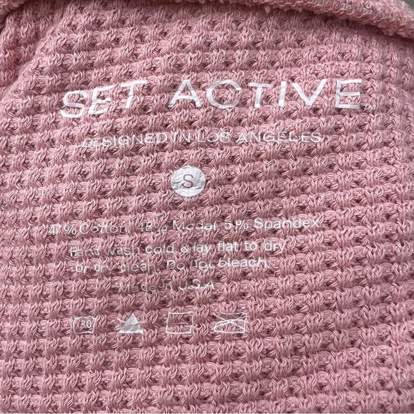 Set Active Waffle Knit Flare Pants Pink Size Small - Picture 4 of 5
